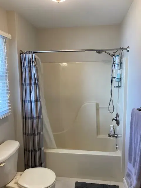 Before photo of a Red Bank NJ bathroom tub surround before remodeling
